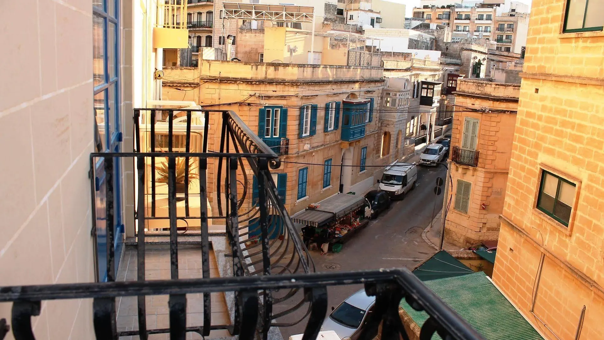 Blue Waters 3 Bedroom Apartments In Sliema, Just Off The Seafront Malta
