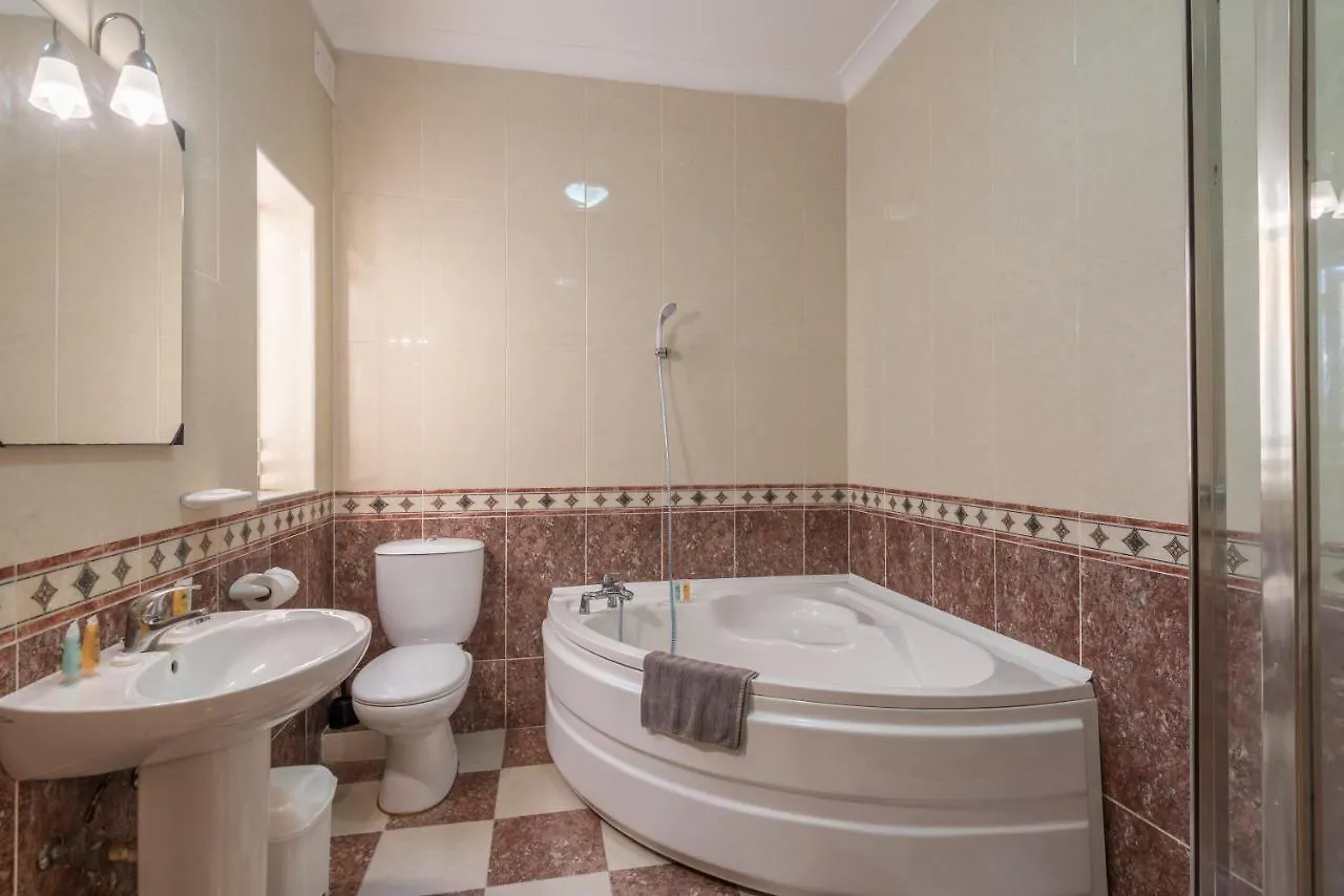Blue Waters 3 Bedroom Apartments In Sliema, Just Off The Seafront 0*, Sliema