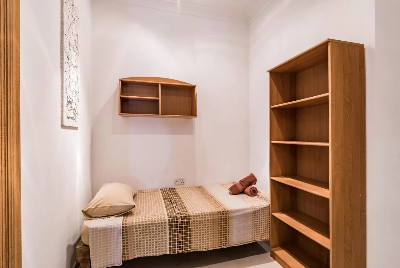 Blue Waters 3 Bedroom Apartments In Sliema, Just Off The Seafront