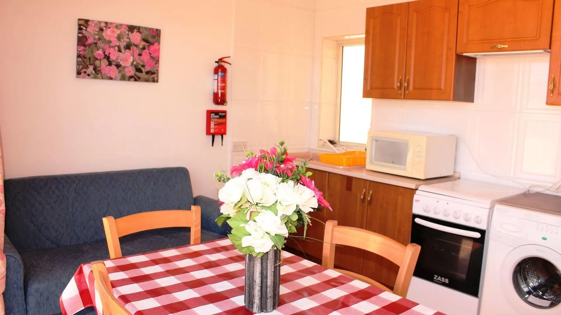 Blue Waters 3 Bedroom Apartments In Sliema, Just Off The Seafront